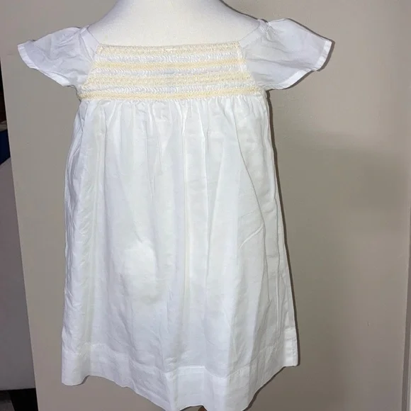 5/$20 Gap 18-24 month smocked sundress - Picture 5 of 6